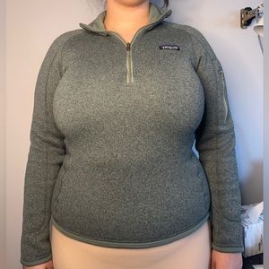 Patagonia quarter zip fleece